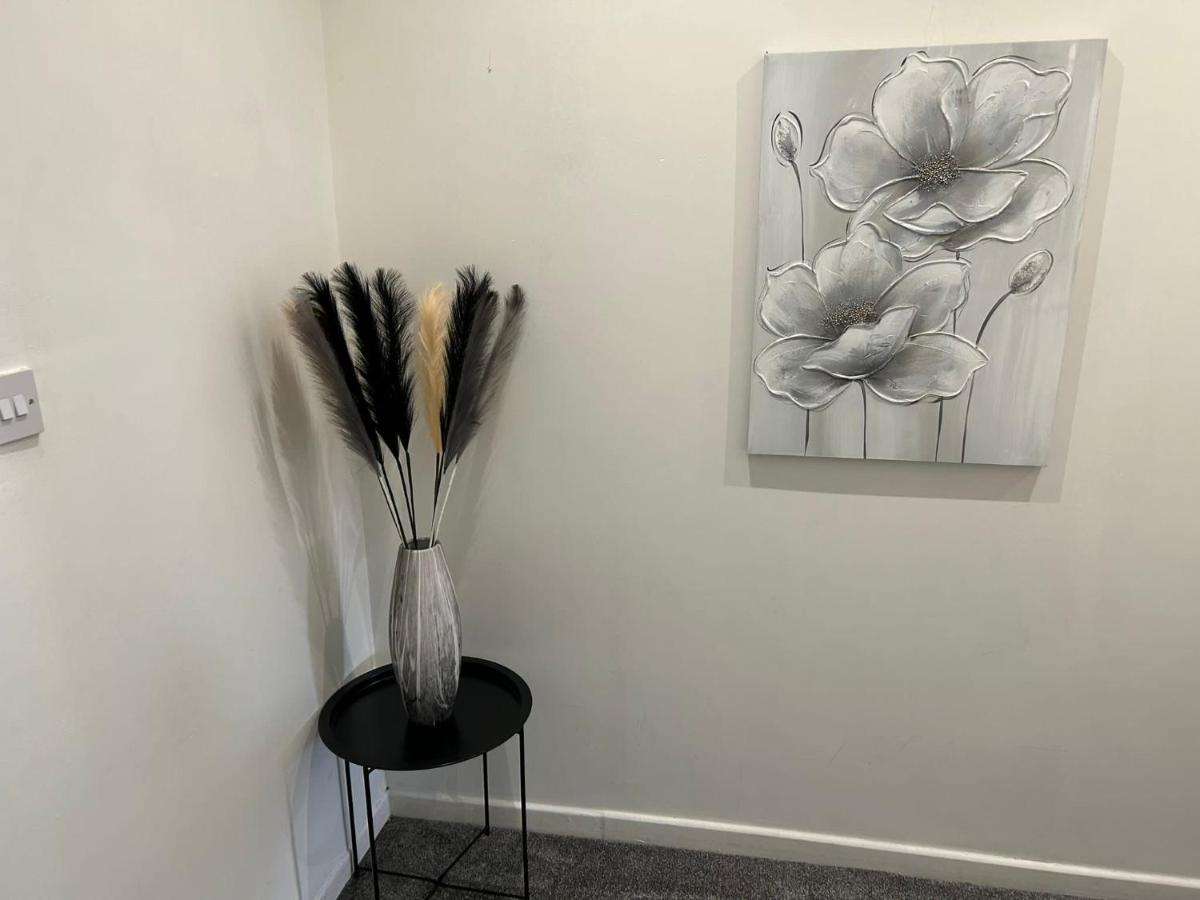 Light And Spacious Highcross Apartment Poulton-le-Fylde Εξωτερικό φωτογραφία